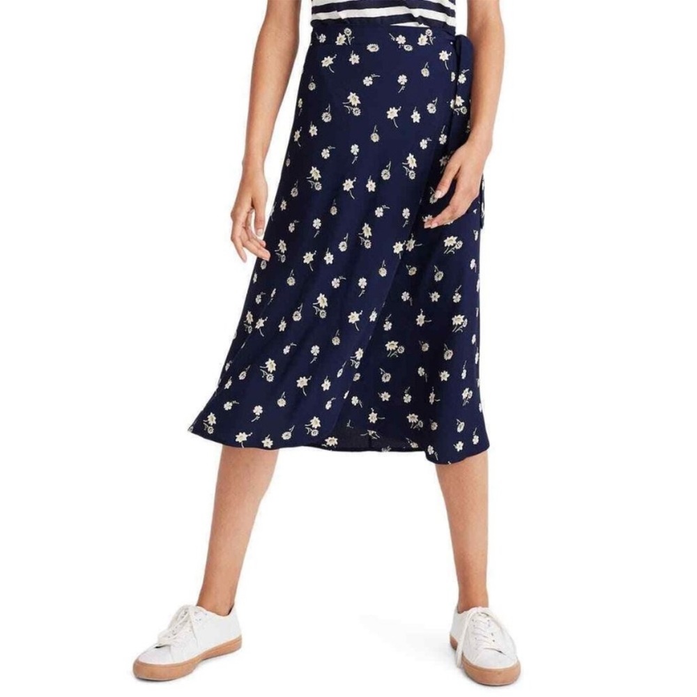 Madewell Tulip Floral Wrap Skirt in Floral Heyday